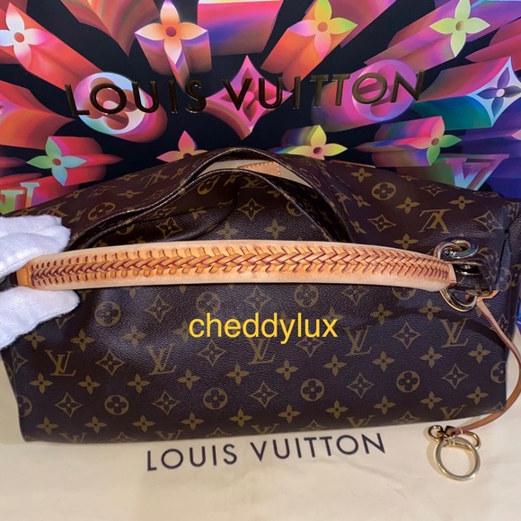 💞🤩✨Authentic Louis Vuitton Artsy MM in Monogram - Picture 10 of 12